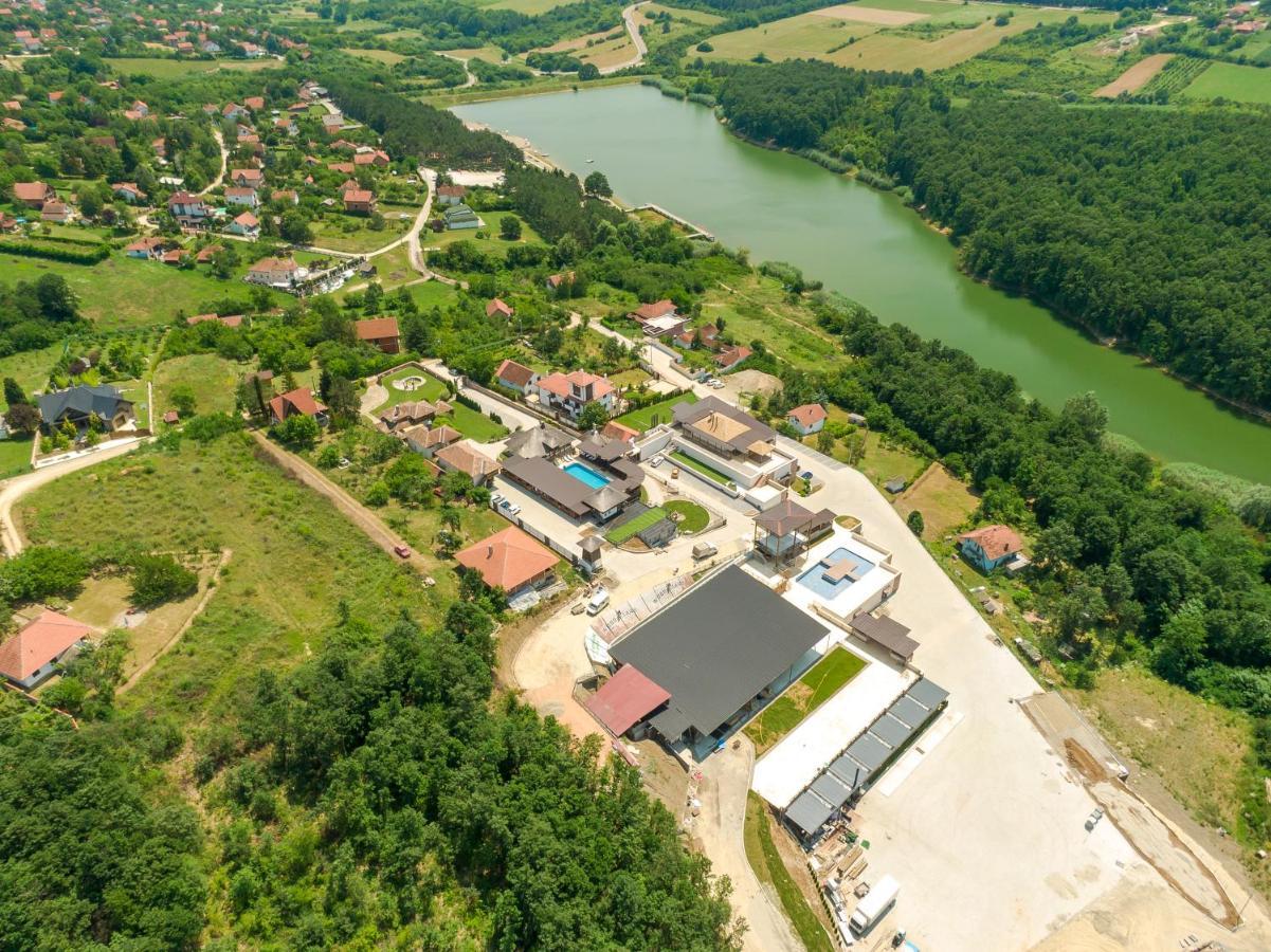 Woodland Resort Kragujevac Esterno foto