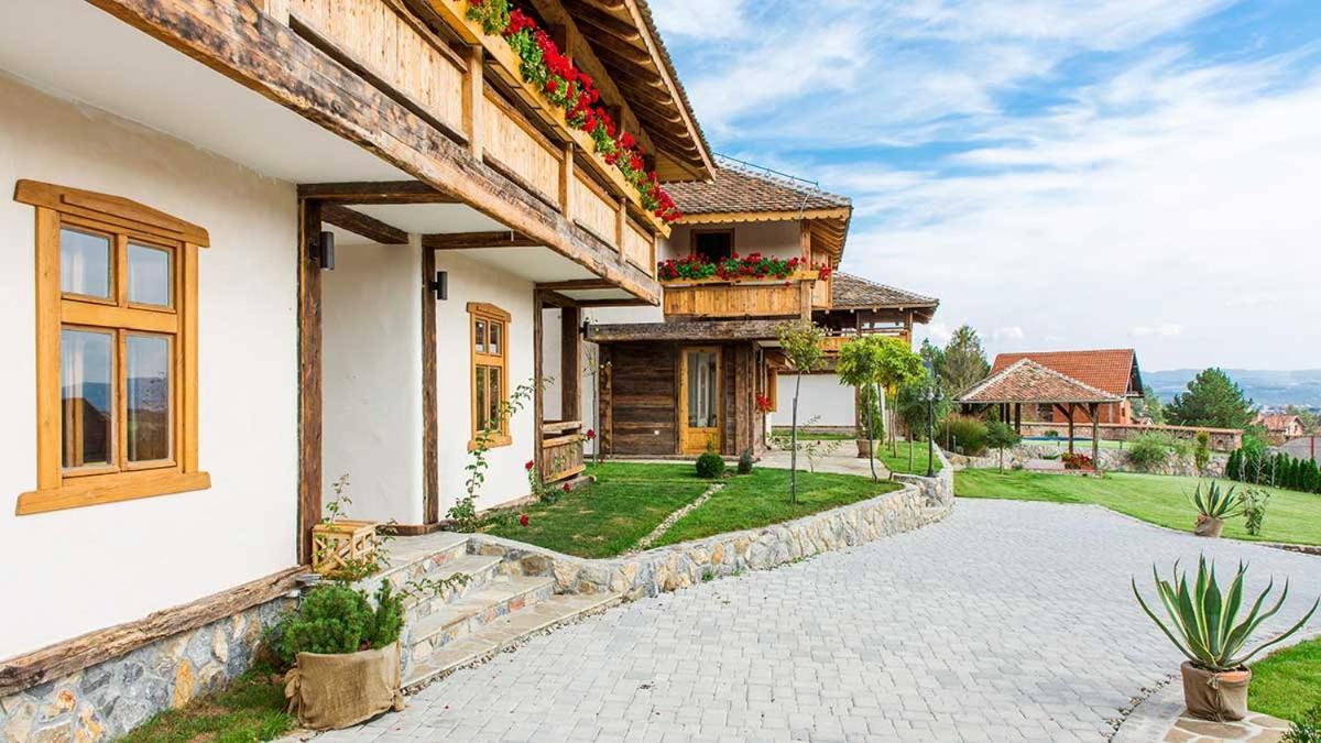 Woodland Resort Kragujevac Esterno foto