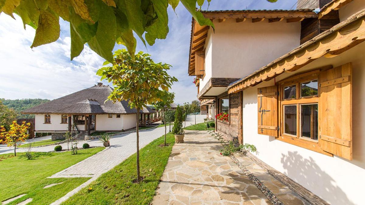 Woodland Resort Kragujevac Esterno foto