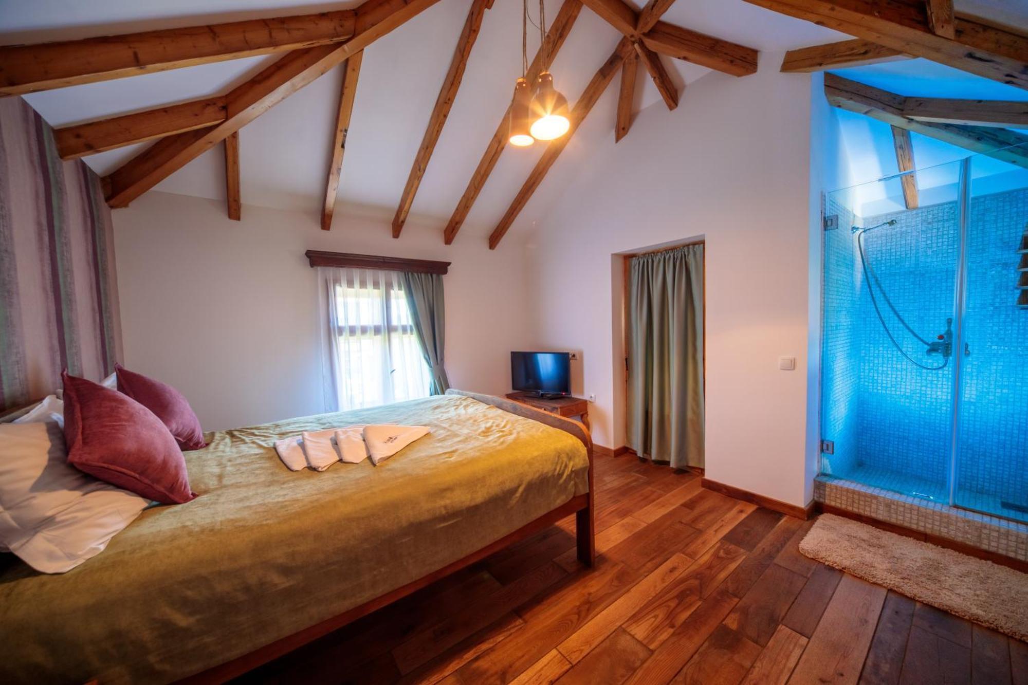 Woodland Resort Kragujevac Esterno foto